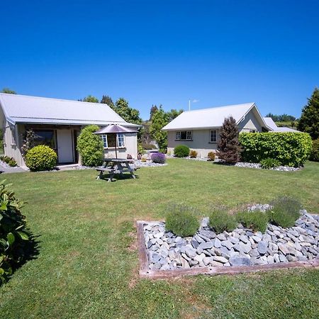 Blue Thistle Cottages Te Anau Eksteriør bilde