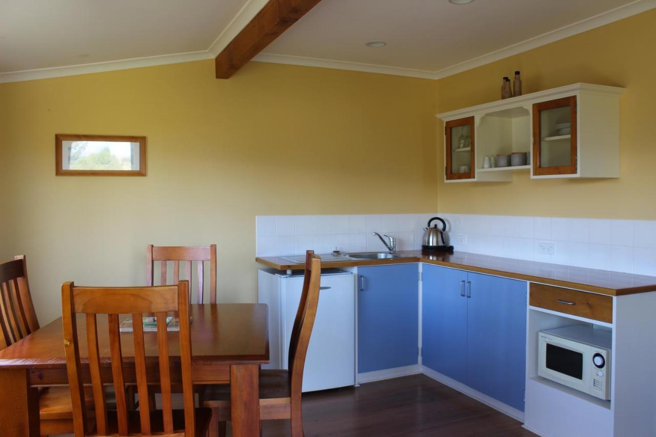 Blue Thistle Cottages Te Anau Eksteriør bilde