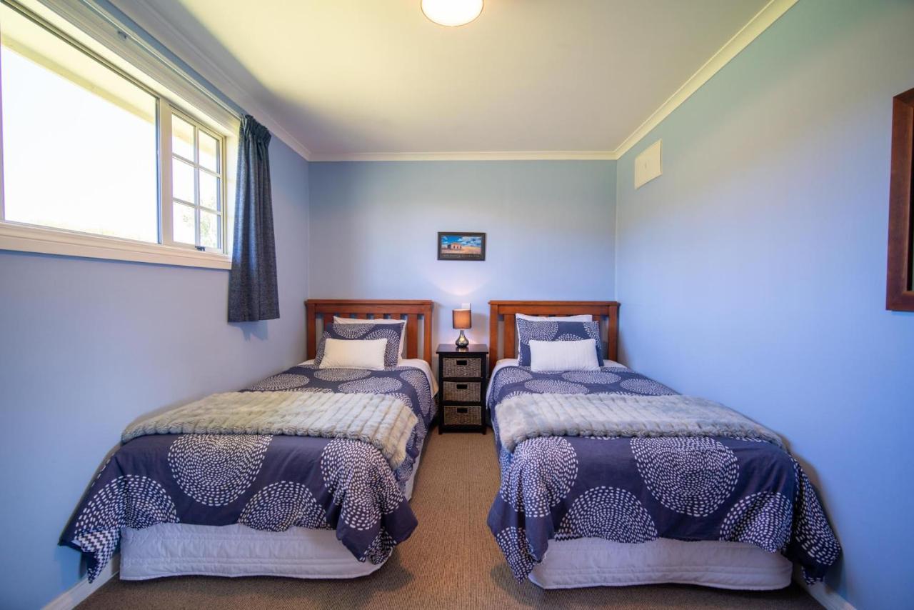 Blue Thistle Cottages Te Anau Eksteriør bilde